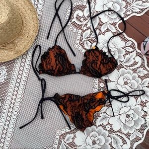 Tropic Beauty String bikini